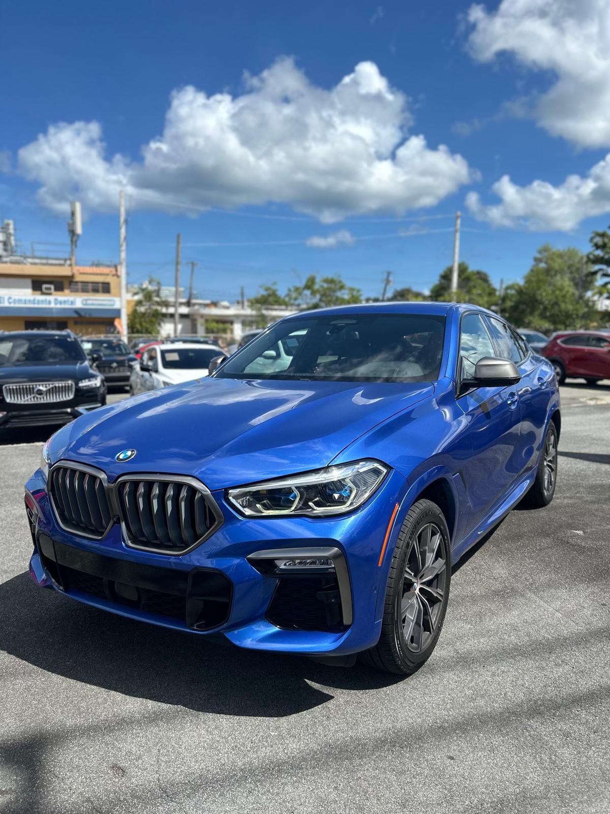 2020 BMW X6 M50i